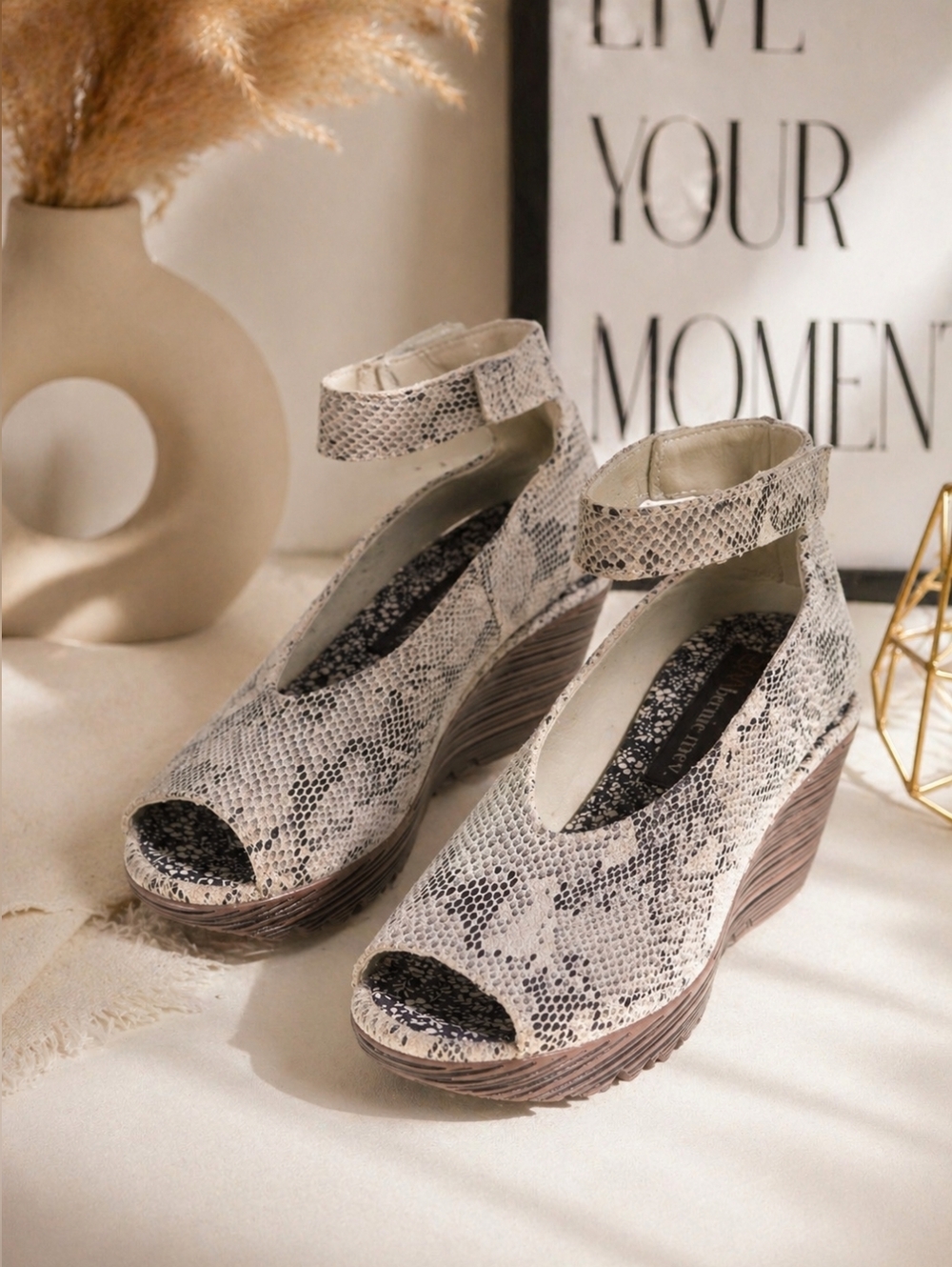 NEW -Snakeskin Suede-Like Wedges – EU 38/US 7–7.5) Peep Toe- Velcro Strap